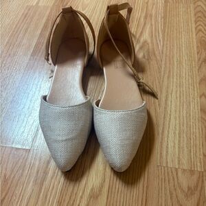 Elegant Beige Women's Flats